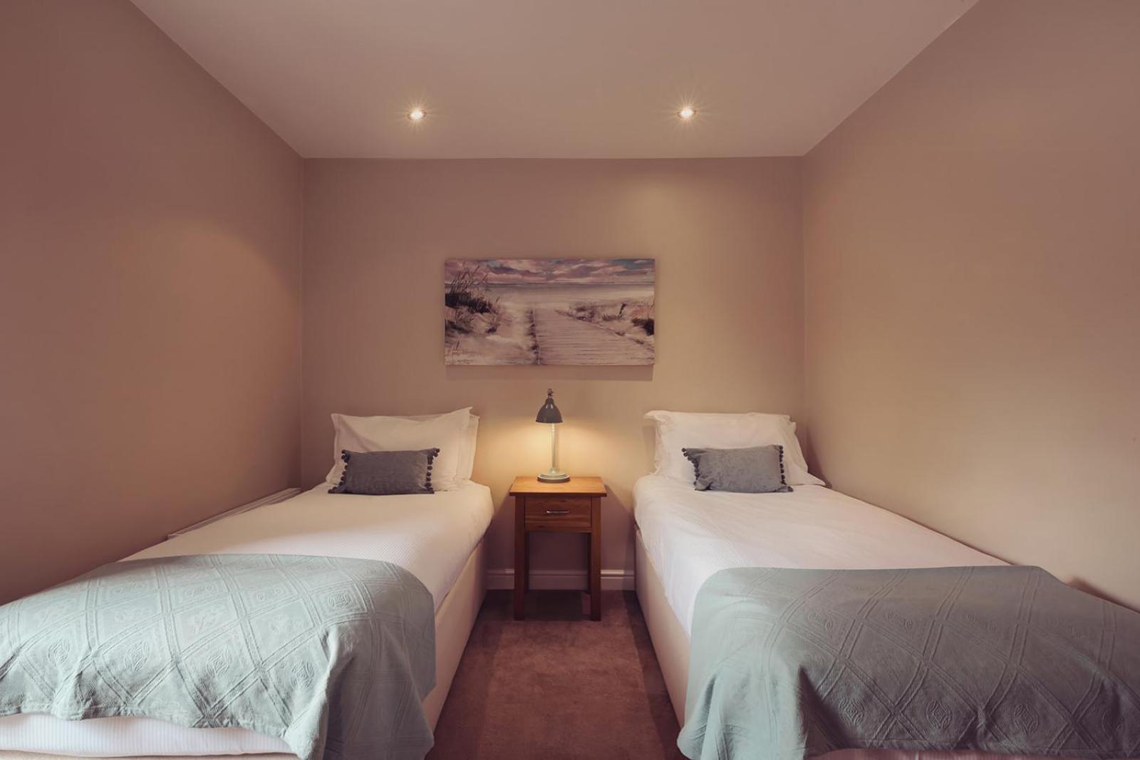 长岛酒店及别墅 康福斯 外观 照片 A twin bedroom